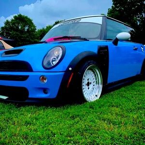 Meet your Posher, Becky